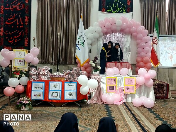هیئت رضوی نیشابور میزبان دانش آموزان مدرسه کوثر در جشن روز دختر
