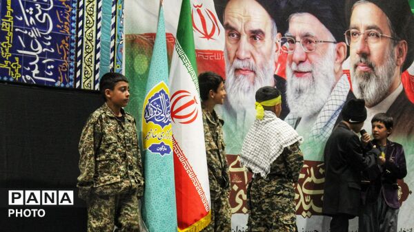 ده نودی های مارگونی پای کار انقلاب 