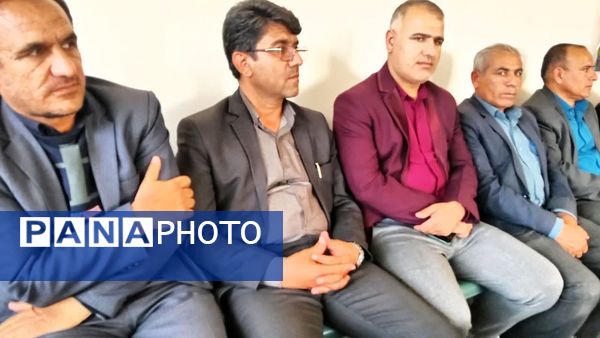 جشن دهه فجر در مجتمع فرهنگی، آموزشی و خوابگاهی حضرت فاطمه معصومه (س) دیشموک