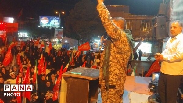 صد و پنجاهمین شب از تجمعات «بیعت با رهبری» در نورآباد