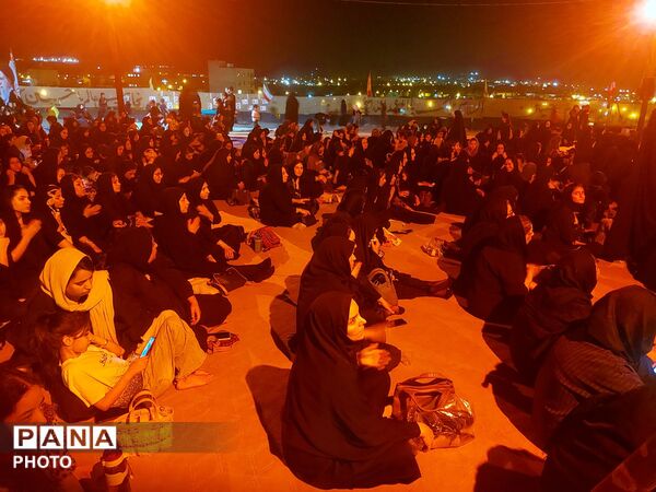 آیین سوگواری شب‌های محرم در هیئت مکتب‌الزهرا(س) حاجی‌آباد