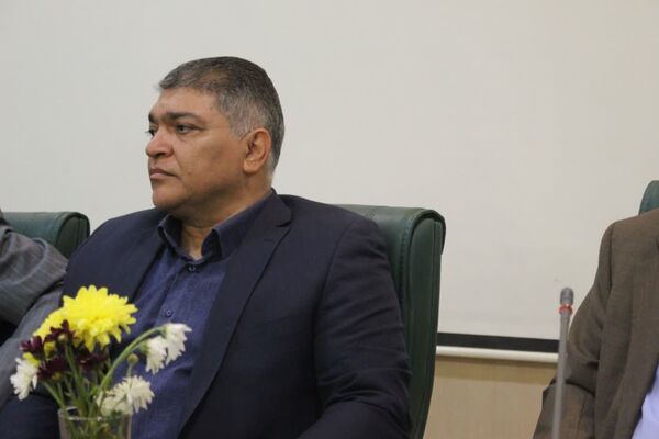 نشست خبری انجمن داروسازان یزد