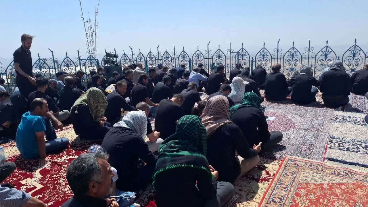 جاماندگان اربعین حسینی در بیجار مسیر عشق را پیمودند