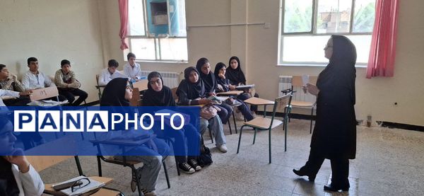 حضور ۲۵۰ دانش‌آموز پلدختری در جشنواره نوجوان خوارزمی