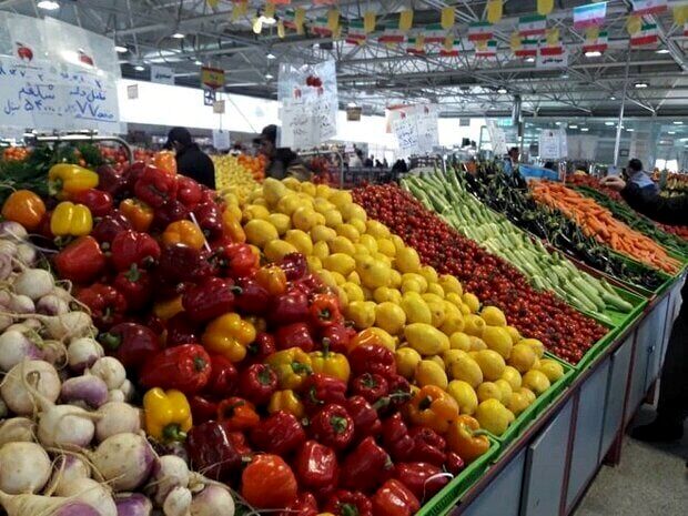 قیمت انواع میوه در میادین میوه و تره‌بار تهران اعلام شد