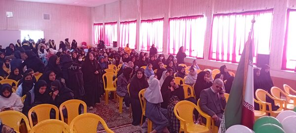 تجلیل ازبرگزیدگان مسابقات شهرستان خلیل آباد