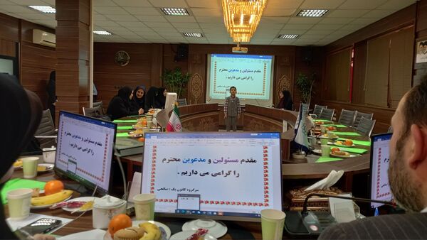 دومین نشست کانون مهرتاب مشهد 