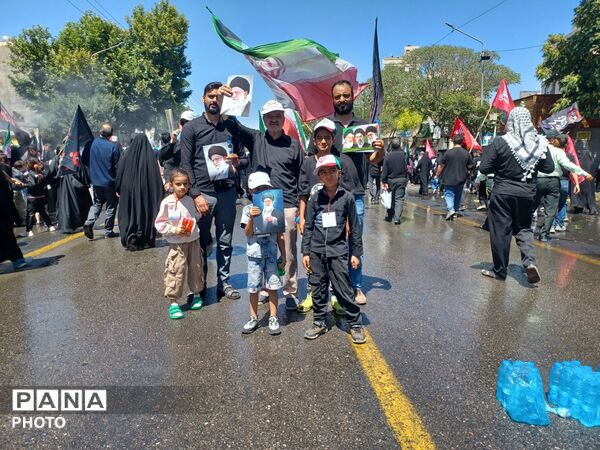 حال و هوای مشهد ساعاتی پیش از تشییع پیکر رهبر شهید انقلاب