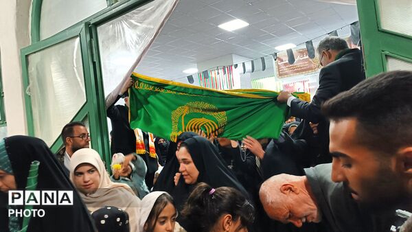 کیار زیر سایه پرچم امام رضا(ع)