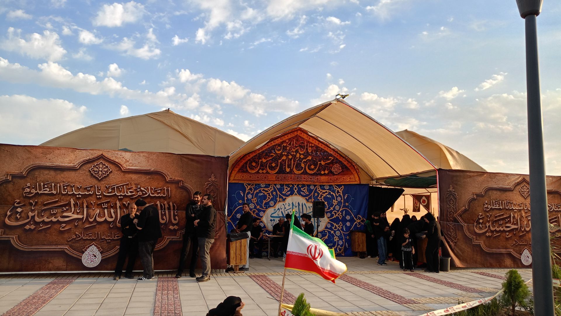 بازدید امام جمعه کاشمر از موکب صندوق امام حسین در محور کاشمر-خلیل آباد