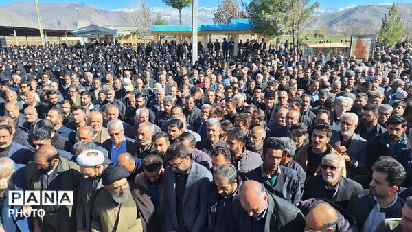 مراسـم تشییـع و تدفین پیکر مطهر شهید مدافع وطن رضا یوسفوند در شهرستان سلسله