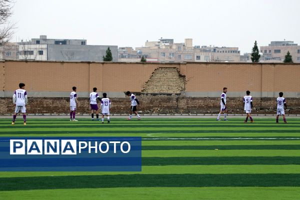 آیین افتتاحیه زمین ورزشی چمن مصنوعی اورین