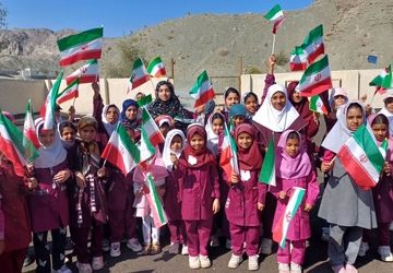 راهپیمایی روز دانش‌آموز در بشاگرد