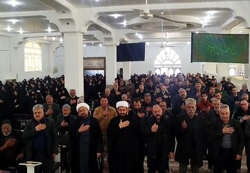 شهر بهمن در سوگ رهبر بزرگ جهان اسلام