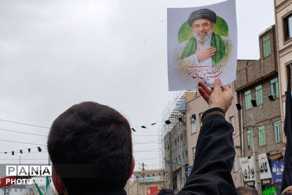 تجدید پیمان مردم ولایتمدار بهارستانی با سومین رهبر انقلاب در روز قدس