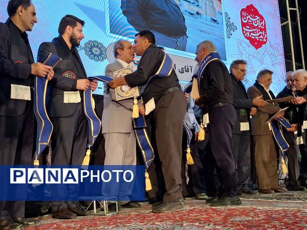 پیر غلامانی از جنس تعلیم و تربیت