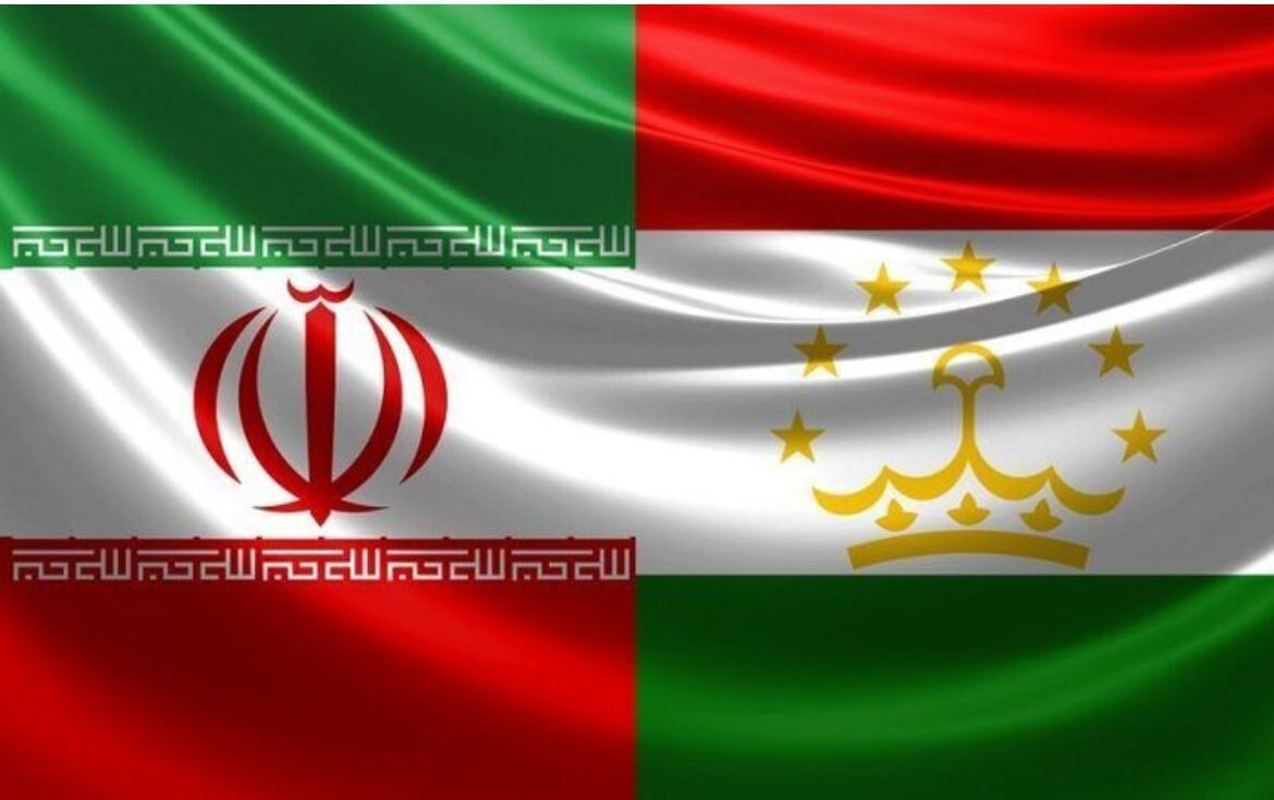عارف به تاجیکستان سفر می‌کند