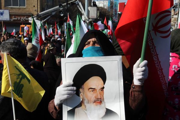 یک زنجان متحد در روز ۲۲بهمن 