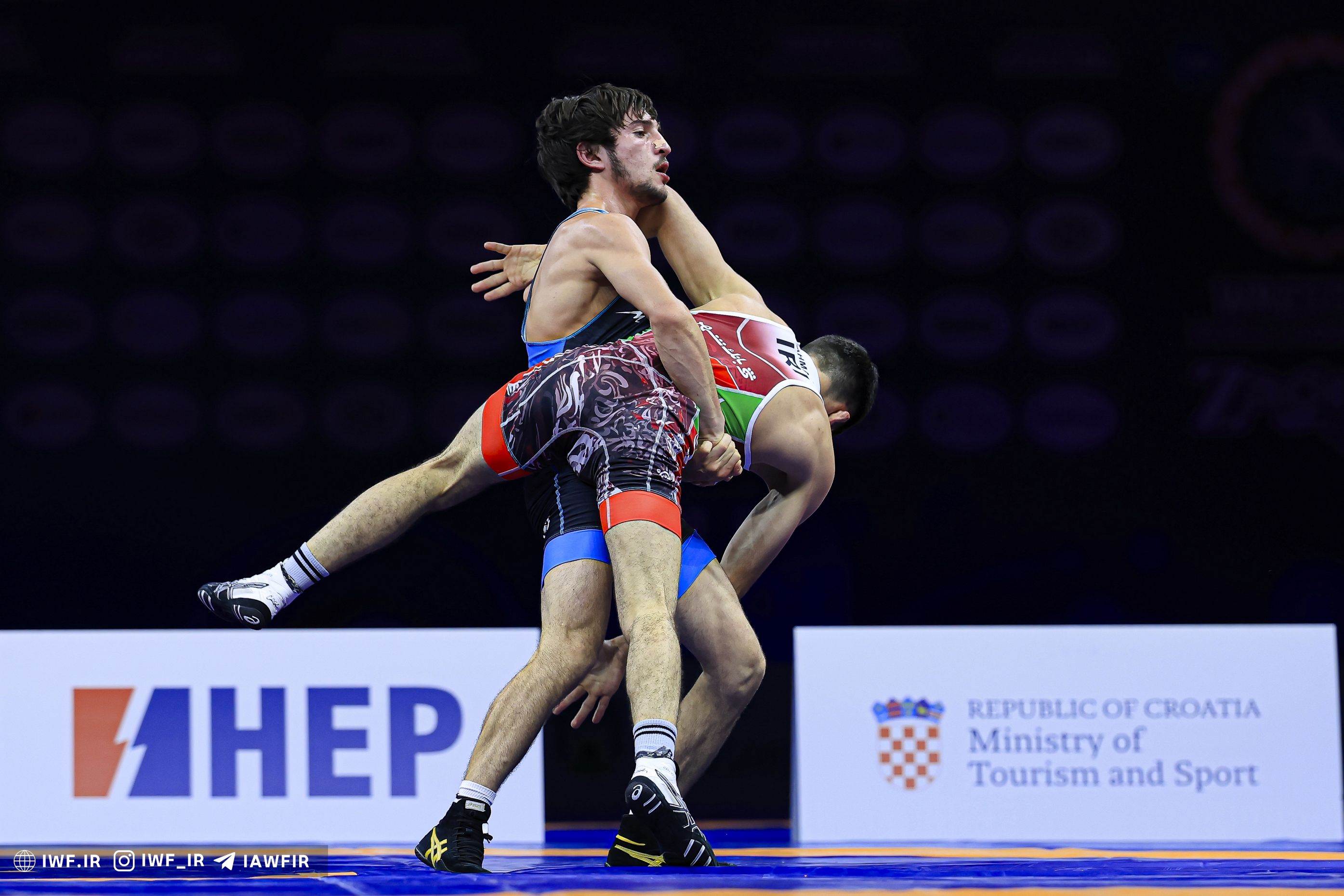 سهرابی در یک قدمی برنز جهان؛  اسماعیلی با شریبجانوف سرشاخ می‌شود