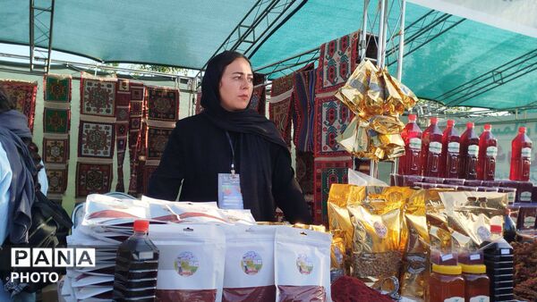 اولین جشنواره استانی زغال اخته و سماق ارسباران در تبریز