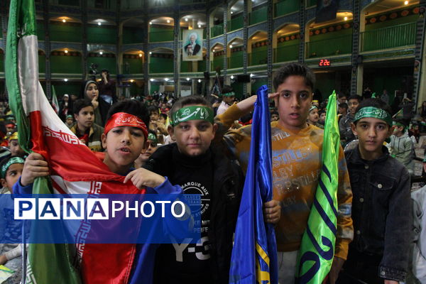 اجتماع عظیم سربازان کوچک صاحب الزمان(عج) یزد