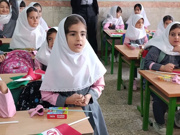 جشن شکوفه‌ها در ملکان؛ استقبال گرم از نوگلان دبستانی
