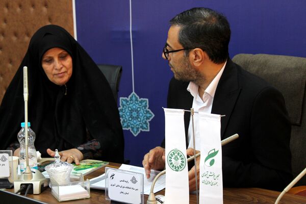 افتتاحیه وبیناری مجلس دانش آموزی جمهوری اسلامی ایران در زنجان 