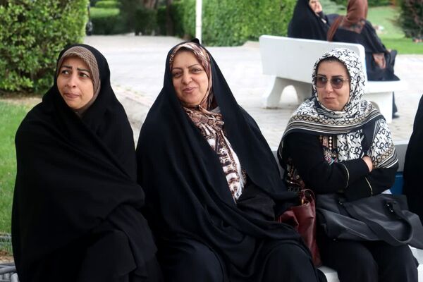 غوغای دانشگاه فردوسی مشهد در روز کنکور ۱۴۰۴