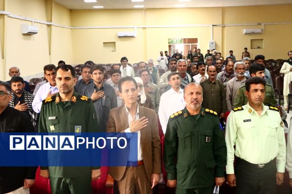 گردهمایی سران طوایف قلعه‌گنج در رزمایش بزرگ «فدائیان ولایت»