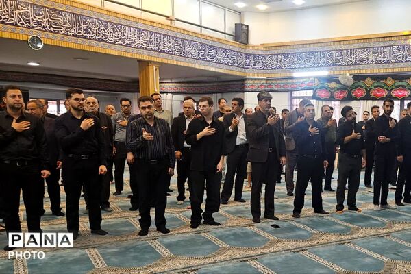 دومین روز از آیین سوگواری سالار شهیدان در اداره‌کل آموزش‌وپرورش فارس