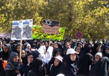 راهپیمایی ۱۳ آبان در ماهان