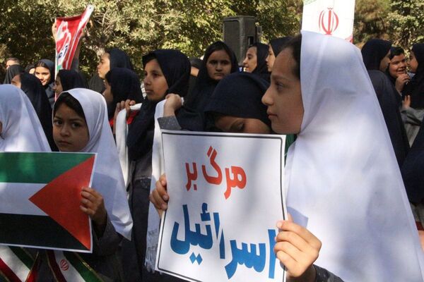فریاد استکبارستیزی در قیامدشت طنین‌انداز شد
