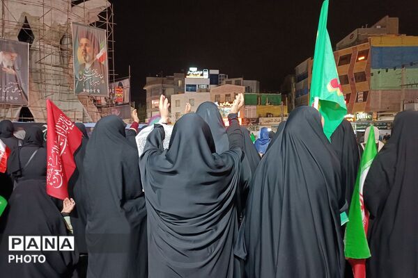 شور غدیر در میدان امام خامنه‌ای؛ اجتماع شبانه مردم شهرستان قدس جلوه‌ای از عشق به ولایت