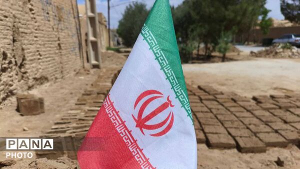 احیای قلعه عز‌آباد؛ روایتی از مردمی که نمی‌گذارند میراث فراموش شود