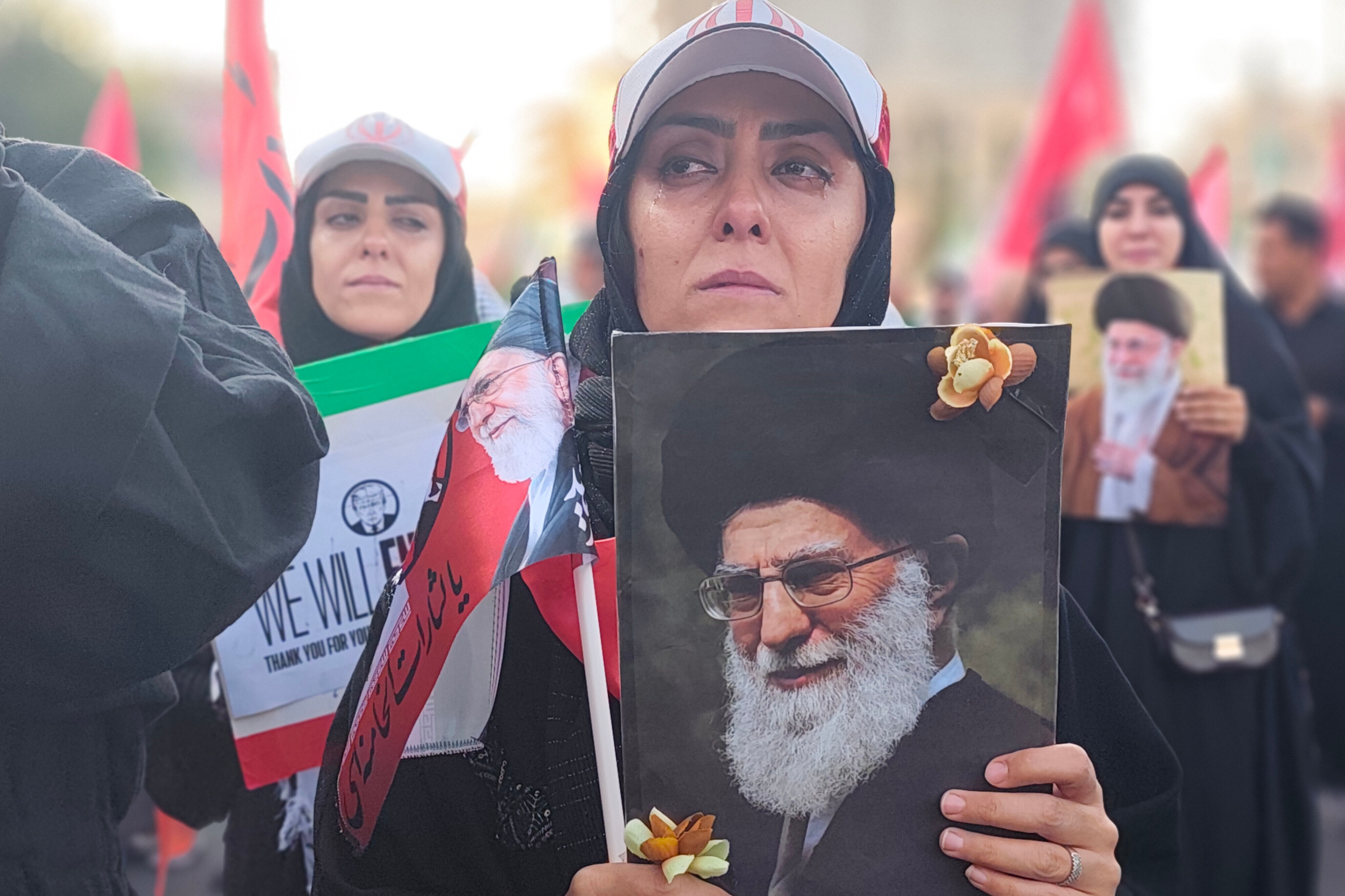 بدرقه حماسی امام شهید در قلب تهران