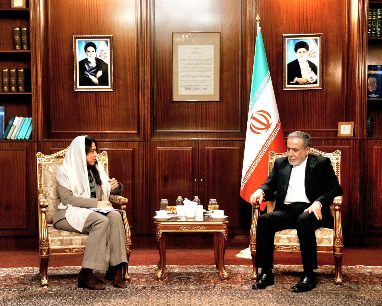 تأکید عراقچی بر آمادگی ایران برای گسترش بیش از پیش مناسبات با امارات 