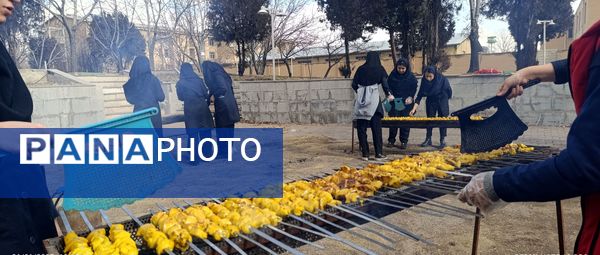 اردوی دانش‌آموزی تمشک مدارس دخترانه انصار و بعثت در زنجان