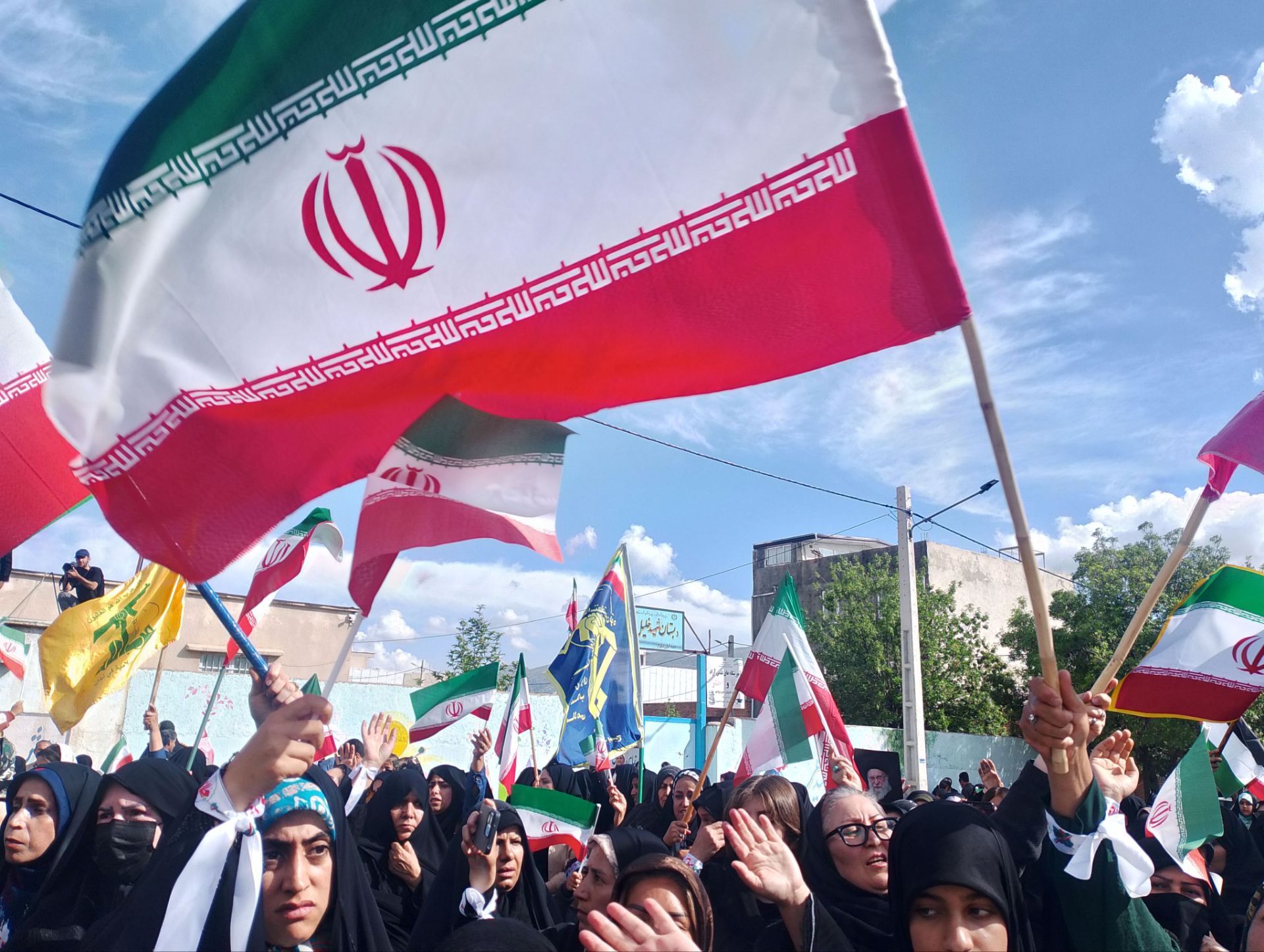 جلوه‌ای باشکوه از اقتدار ملی در ایوان همزمان با ولادت امام رضا(ع)
