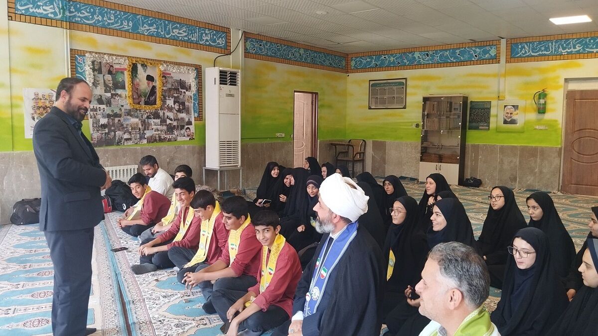 اعزام دانش‌آموزان پیشتاز البرزی به همایش ملی روز دانش‌آموز در اردگاه باهنر تهران