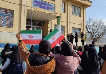 قدم در جشنی که یادآور رشادت‌های ماندگار است