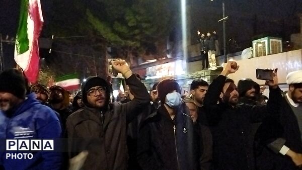 قاب هایی از حضورـ۳