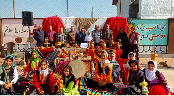 جشن هفته مازندران در دبستان نرجس خاتون گلوگاه 