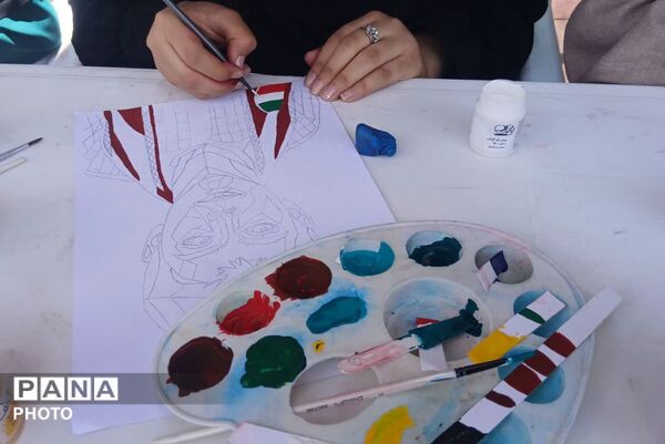 خدمت رسانی به زاِئران تشییع رهبر شهید در موکب دارالمصلین شهرستان شیروان