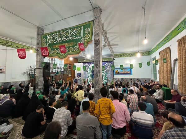 مجمع قاریان و حافظان قرآن دارالقرآن الثقلین در حسینیه ارشاد