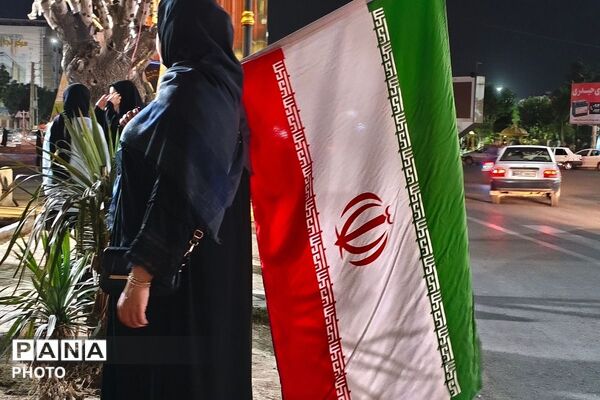 قرار شبانه مردم نسیم شهری در بهارستان دو