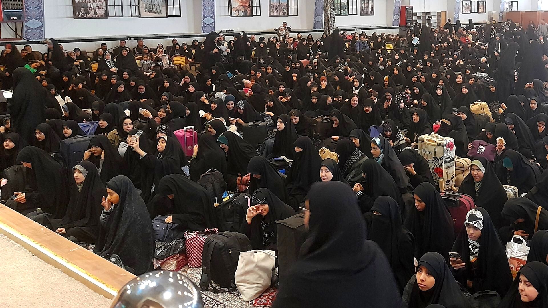 اعزام دختران مشهدی به سرزمین راهیان نور