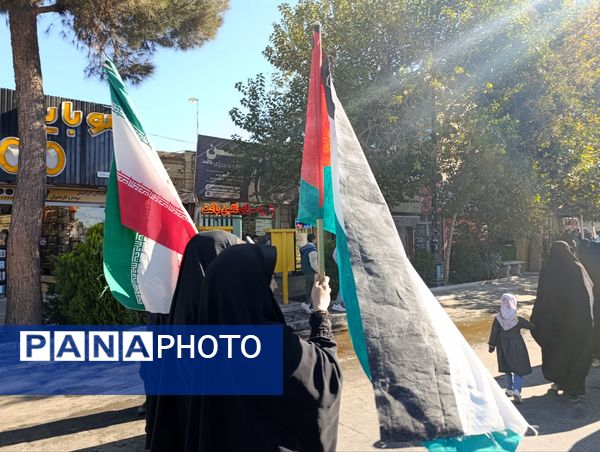 راهپیمایی ۱۳ آبان و روز دانش آموز در نیشابور 