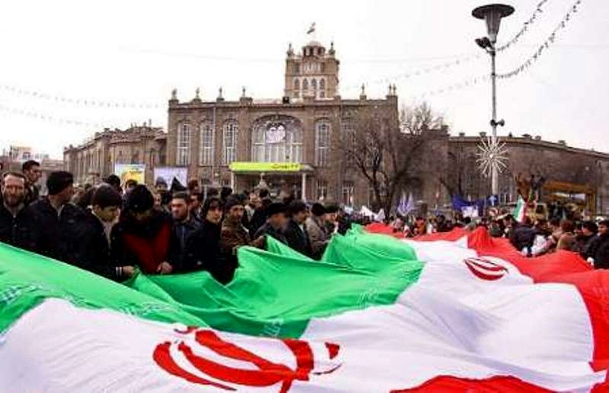 اعلام مسیرهای راهپیمایی ۲۲ بهمن نواحی پنجگانه آموزش و پرورش تبریز