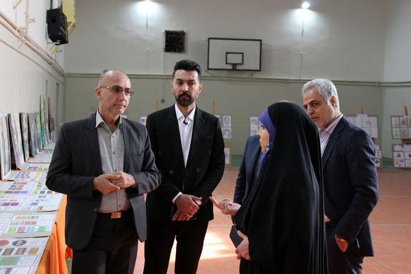 هنر دانشجو‌معلمان زینبیه پیشوا در قاب هفته فرهنگی‌هنری