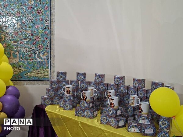 جشن پایان تحصیلی دانش‌آموزان ششم مدرسه شاهد پوررضایی